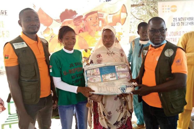 16 jours d'activisme organisée par UNIJED et partenariat avec UNICEF